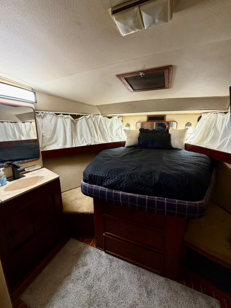 The forward cabin with its vanity and mirror